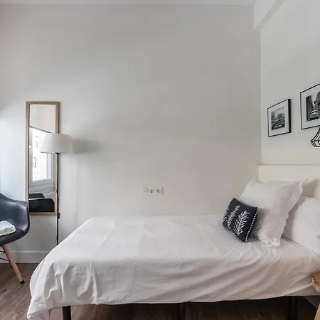 Home-loving Centre With Parking