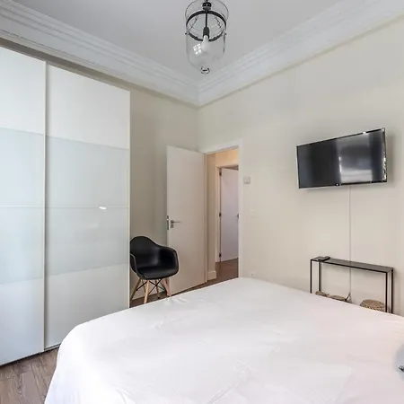 Home-loving Centre Parking Apartman *