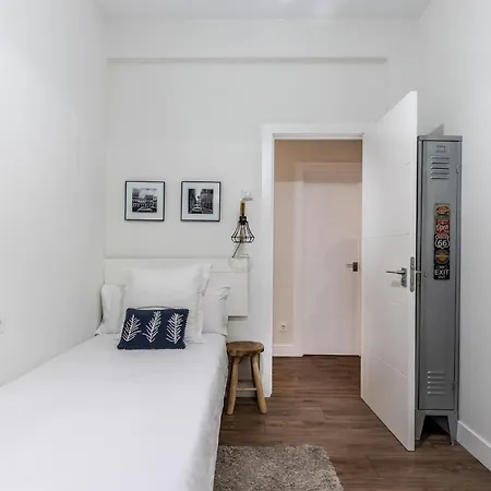 Home-loving Centre Parking Appartement